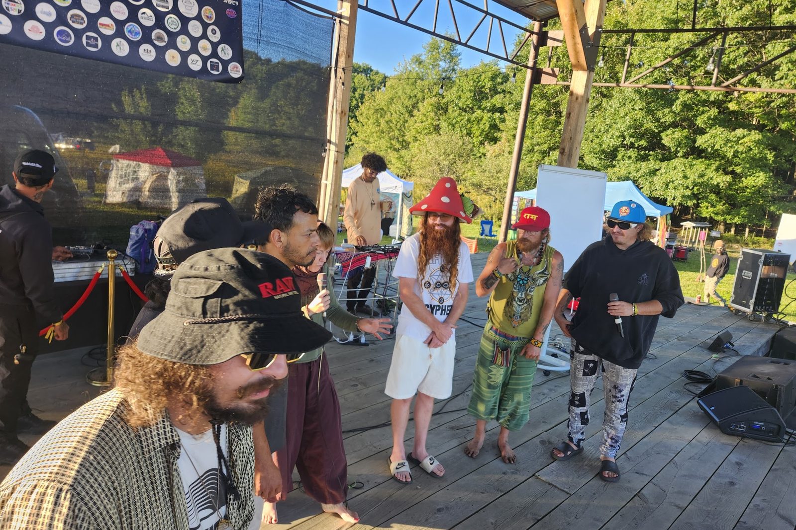 Artists and friends on the stage