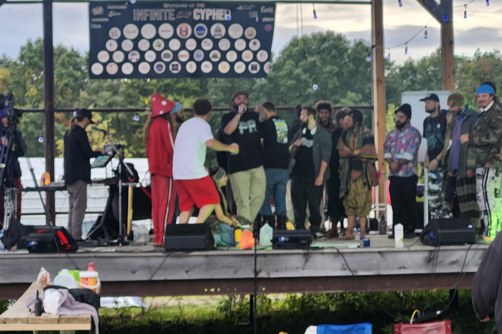 The cypher stage, hour after hour